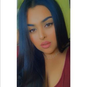 Meet your Posher, Miriam